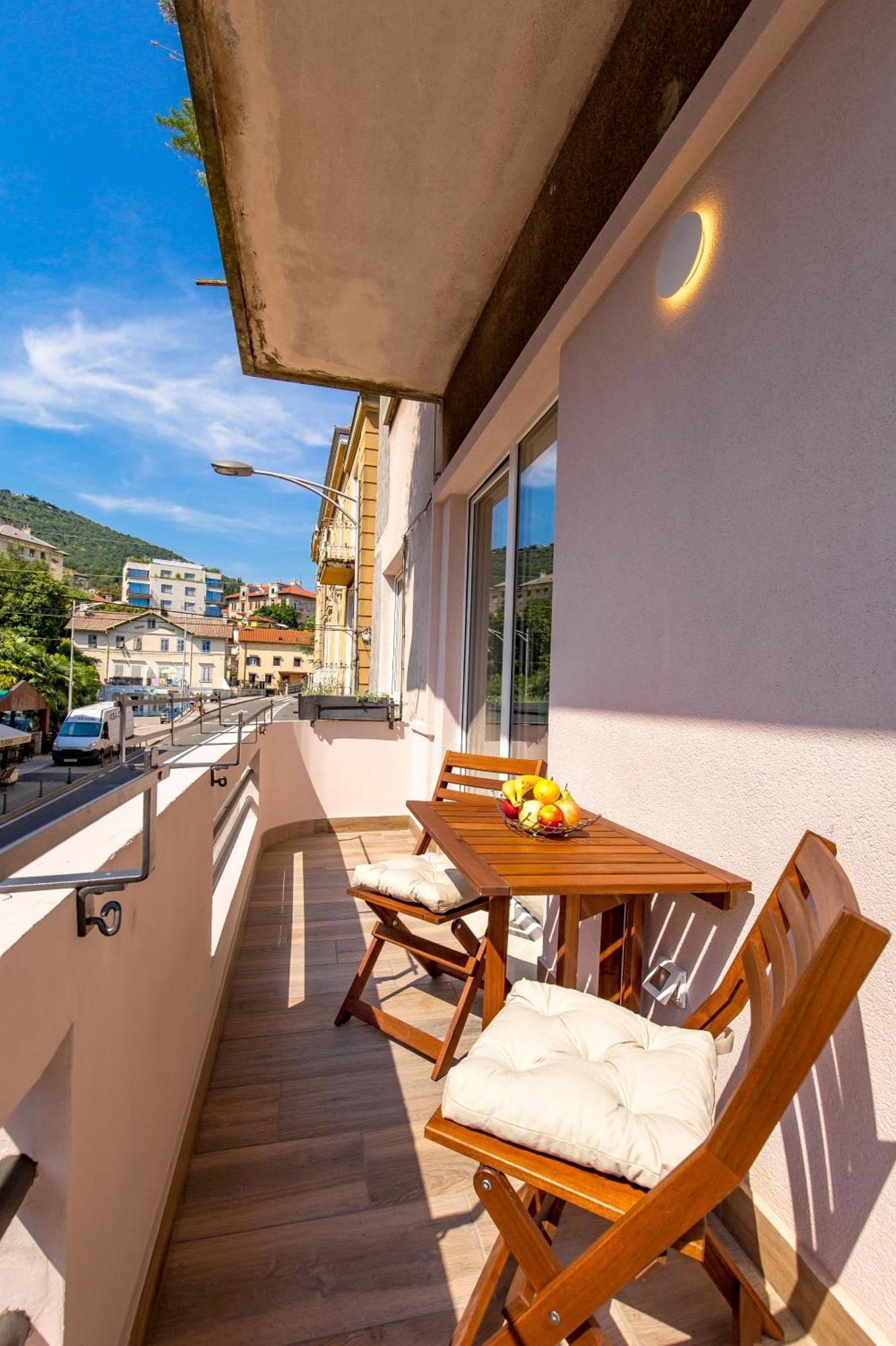 Apartments Liana Опатія Номер фото