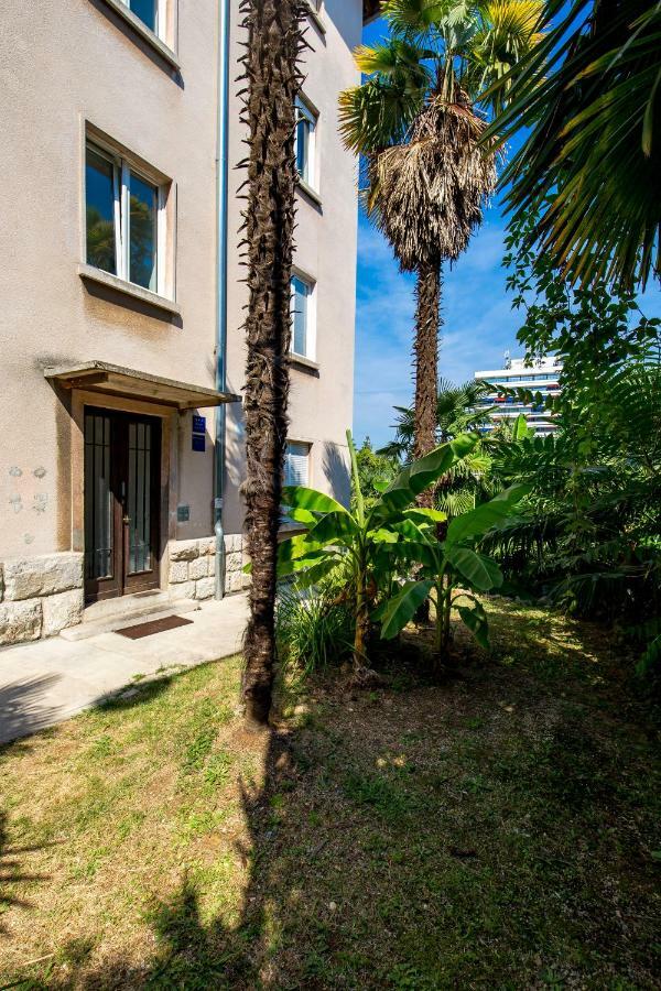 Apartments Liana Опатія Екстер'єр фото