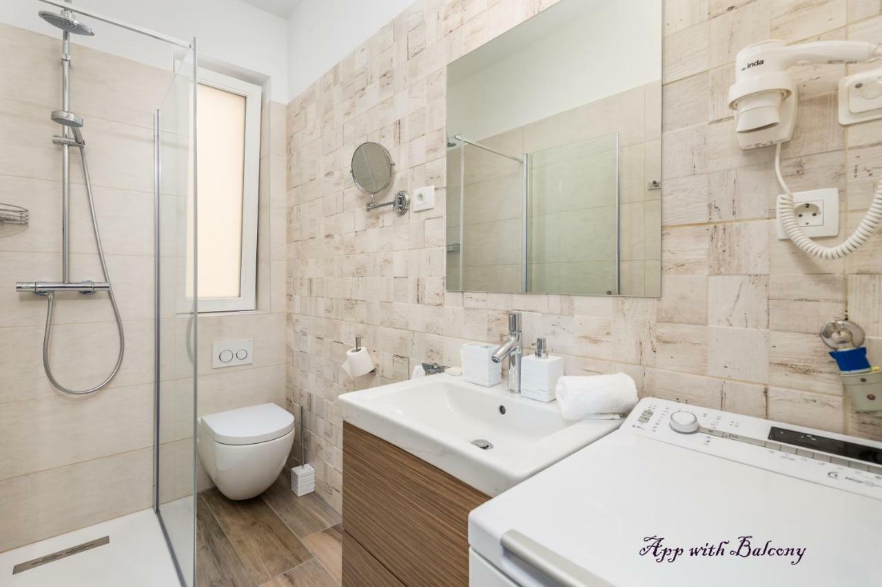 Apartments Liana Опатія Екстер'єр фото